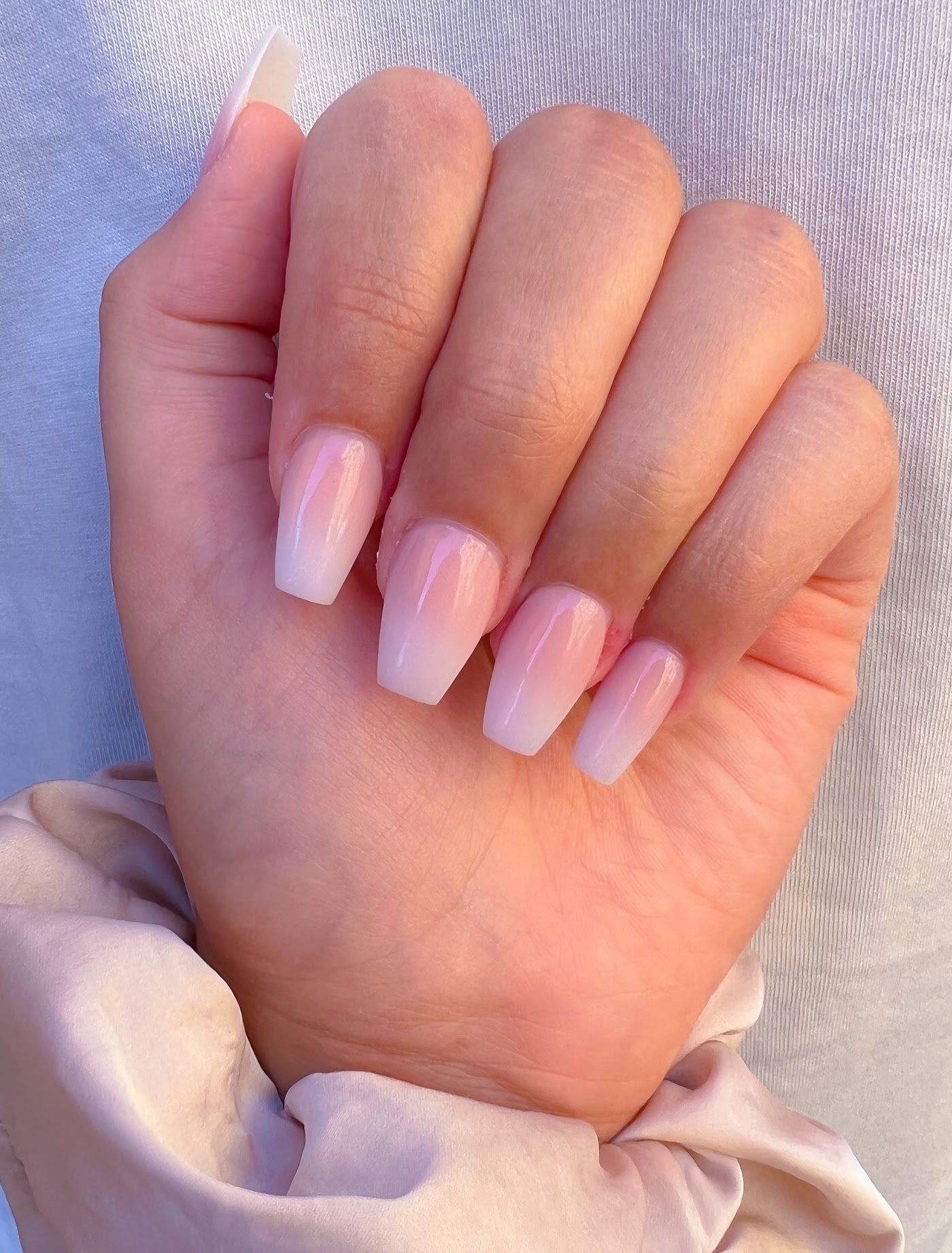 Ongles babyboomer